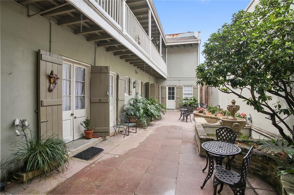 1221 DECATUR Street 103
