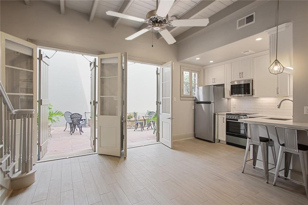 1221 DECATUR Street 103