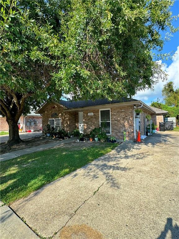 3904 06 JUNO Drive