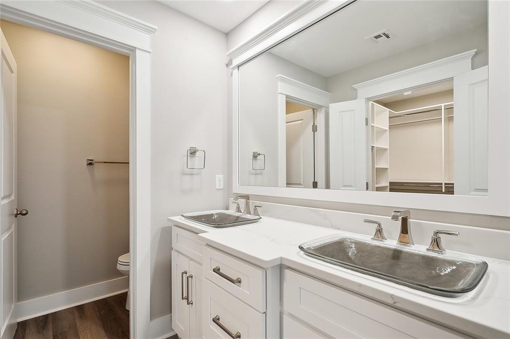 105 E BRIGHTON Court 283