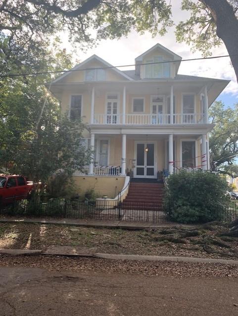 1636 PENISTON Street A