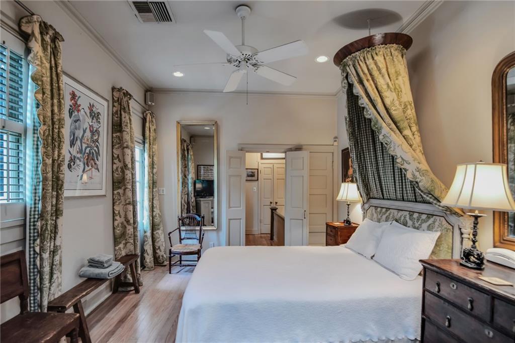 625 DUMAINE ST Street