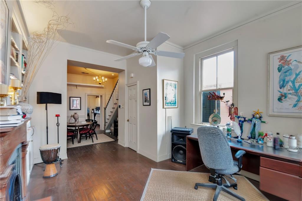625 DUMAINE ST Street