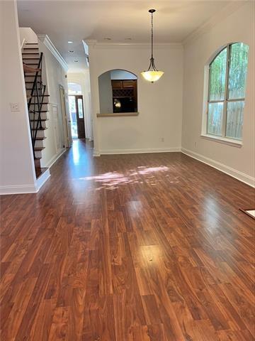 264 W ROBERT E. LEE Boulevard