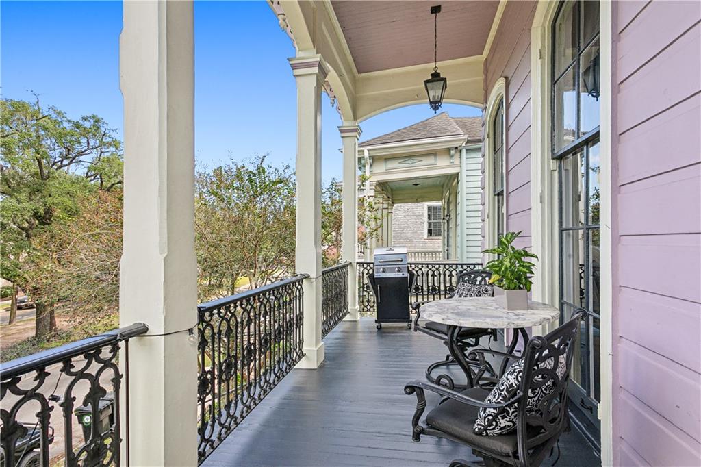 1328 ESPLANADE Avenue