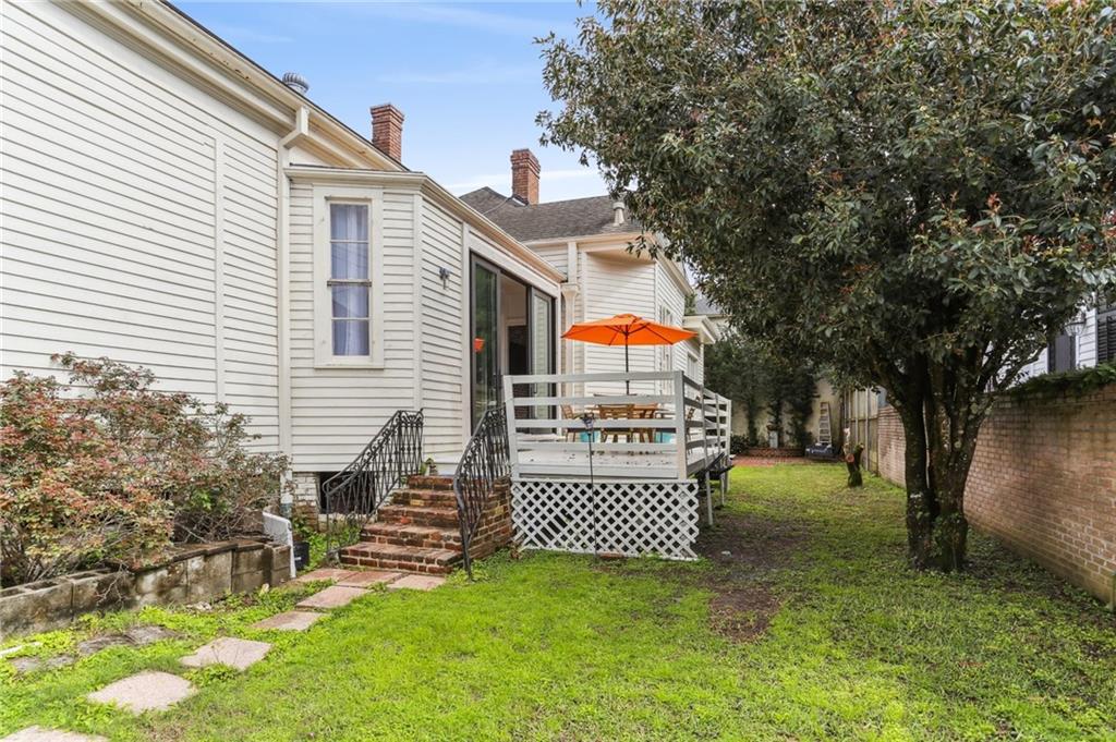 579 AUDUBON Street