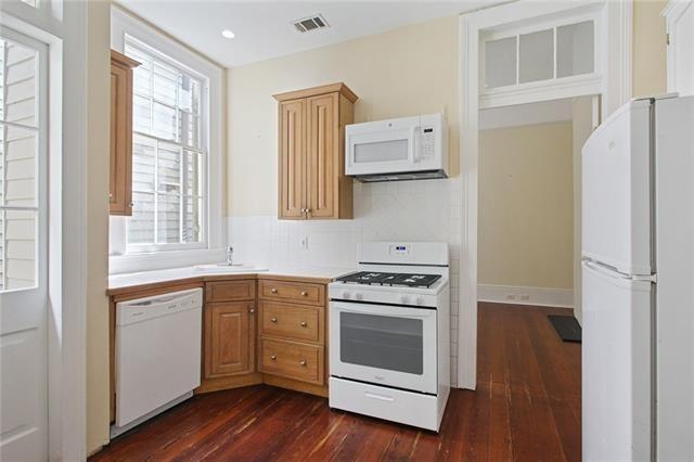 1032 BOURBON Street A