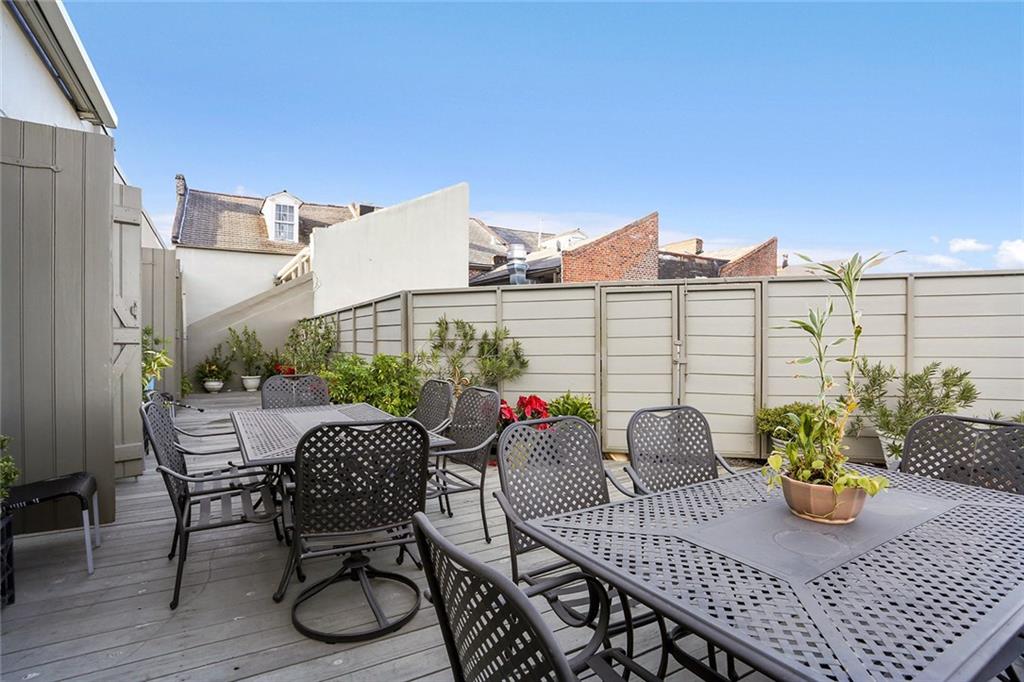 1214 DECATUR Street 11