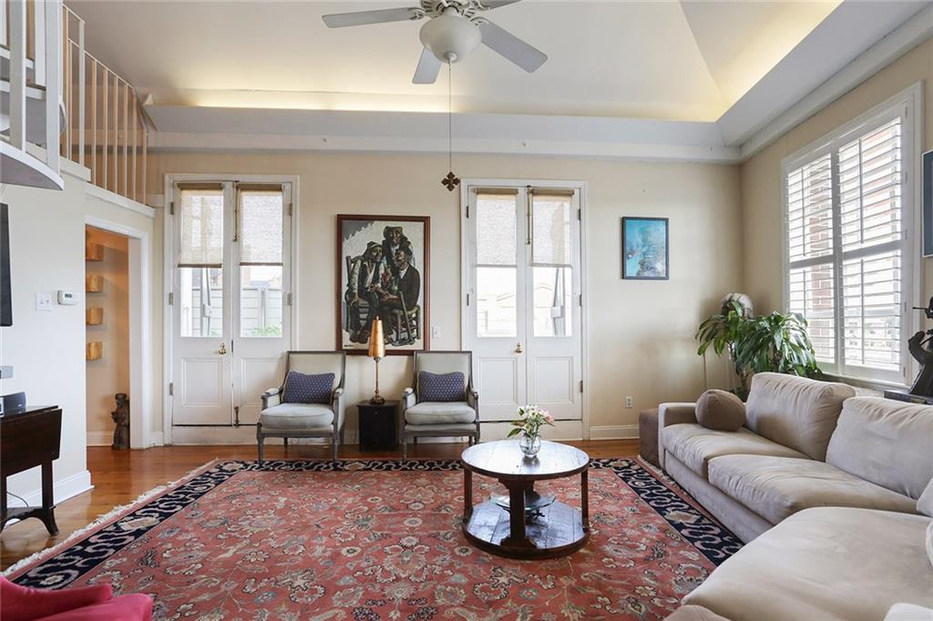 1214 DECATUR Street 11
