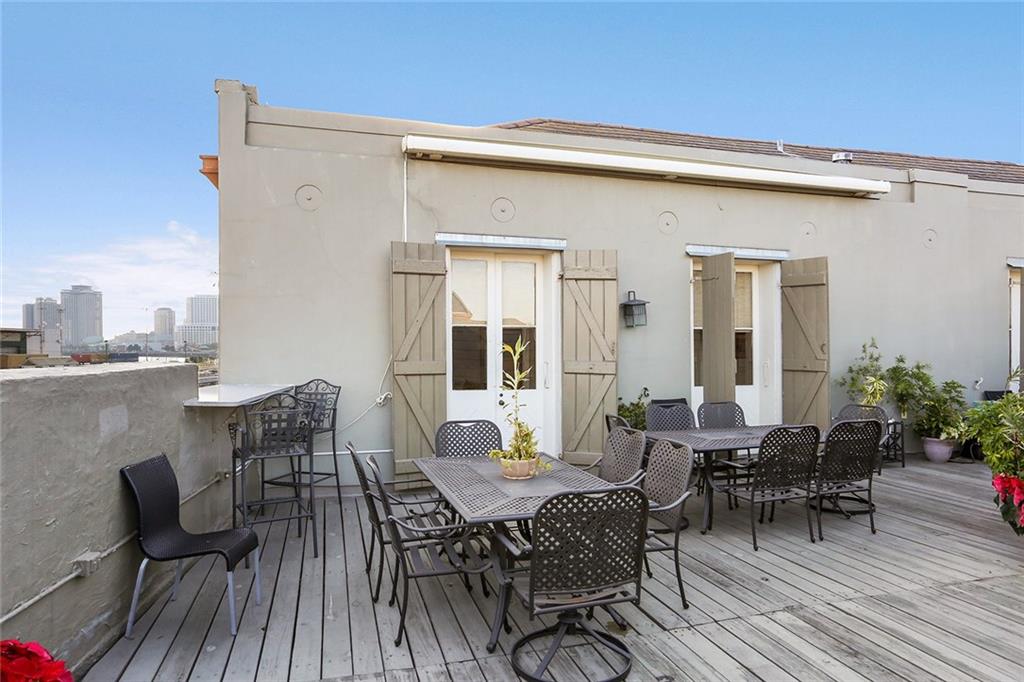 1214 DECATUR Street 11