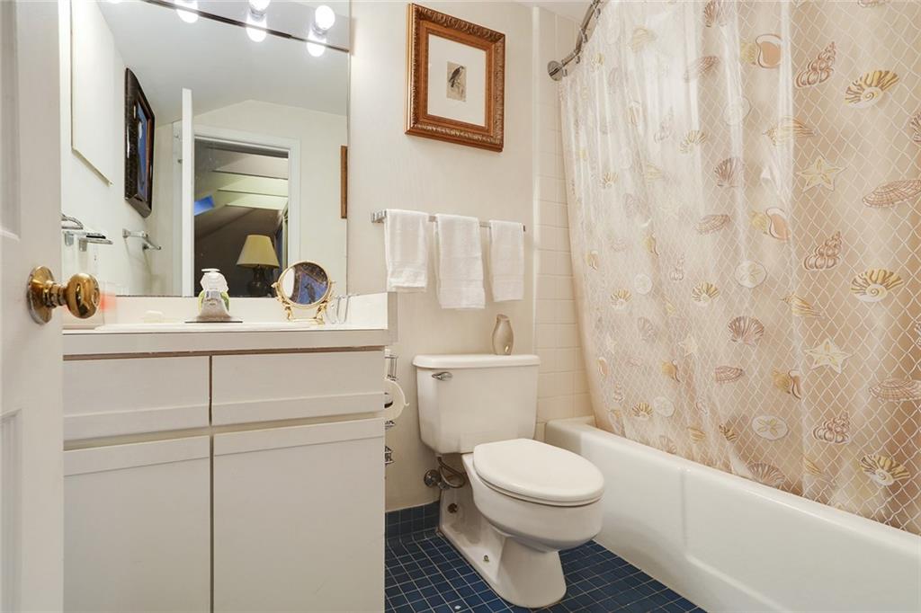 1214 DECATUR Street 11