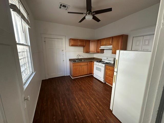 711 2ND Street