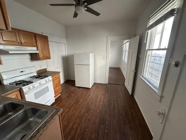 711 2ND Street