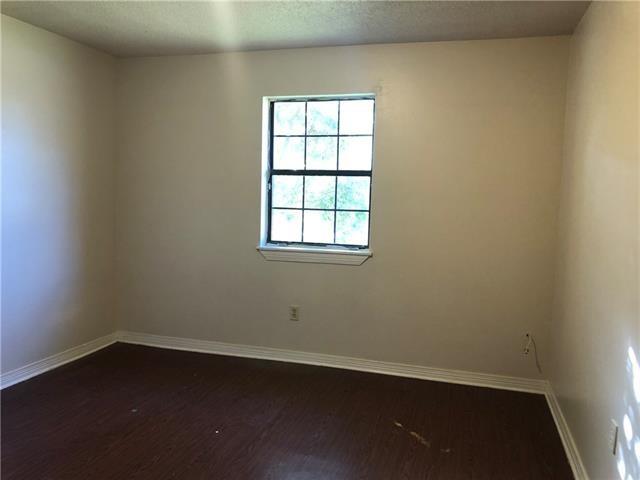 208 CLEARWOOD Drive