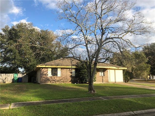 208 CLEARWOOD Drive