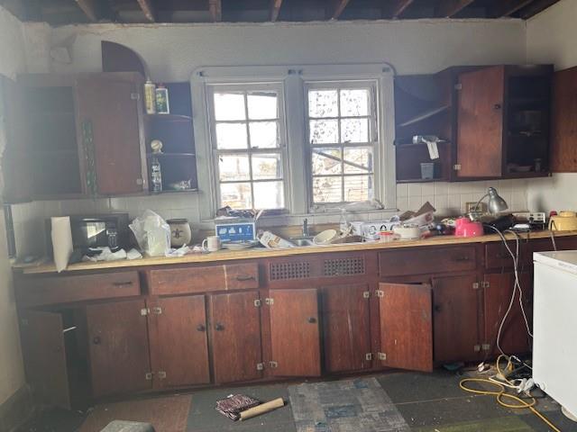 3012 CASTIGLIONE Street