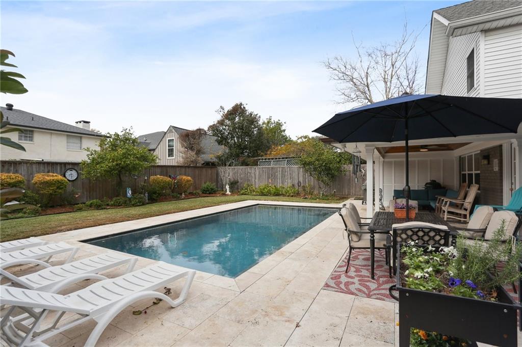 4704 TAFT Park