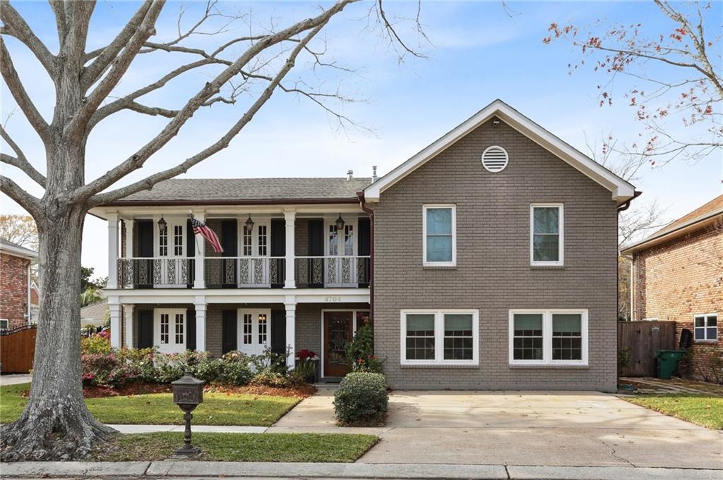 4704 TAFT Park