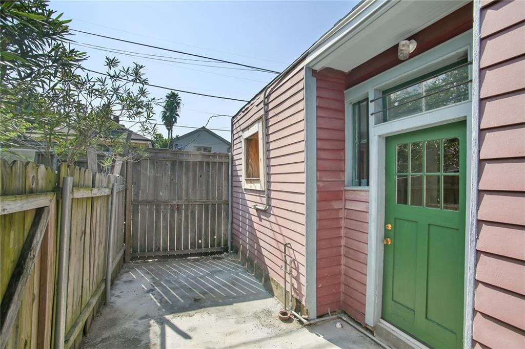 1800 N RAMPART Street Lower