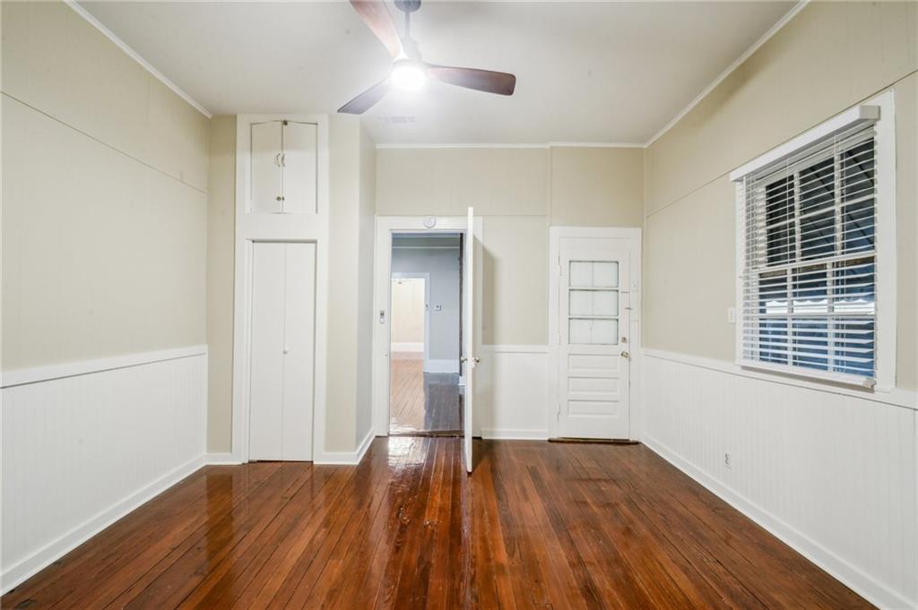 916 INDEPENDENCE Street