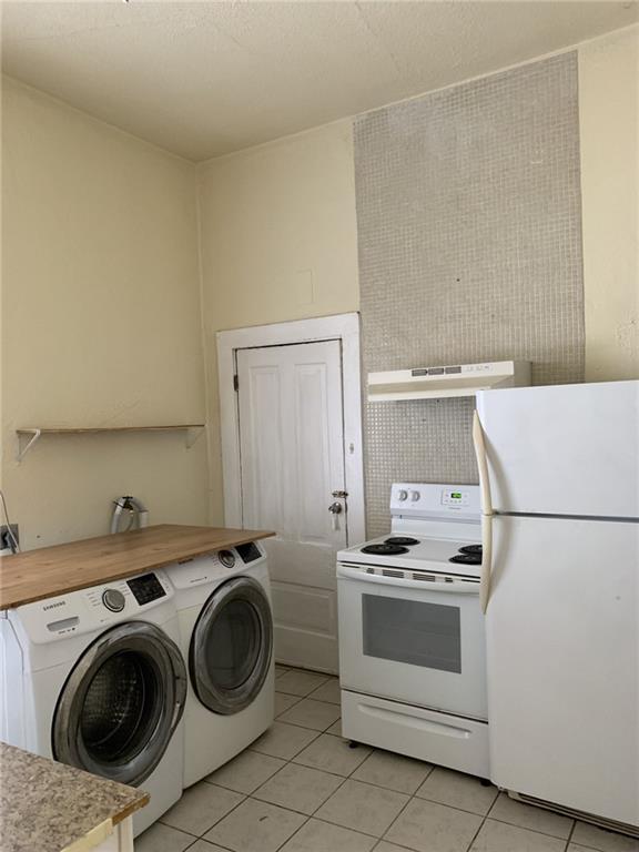 2405 NAPOLEON Avenue 1/2