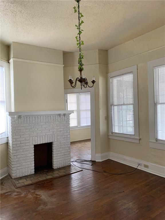 2405 NAPOLEON Avenue 1/2