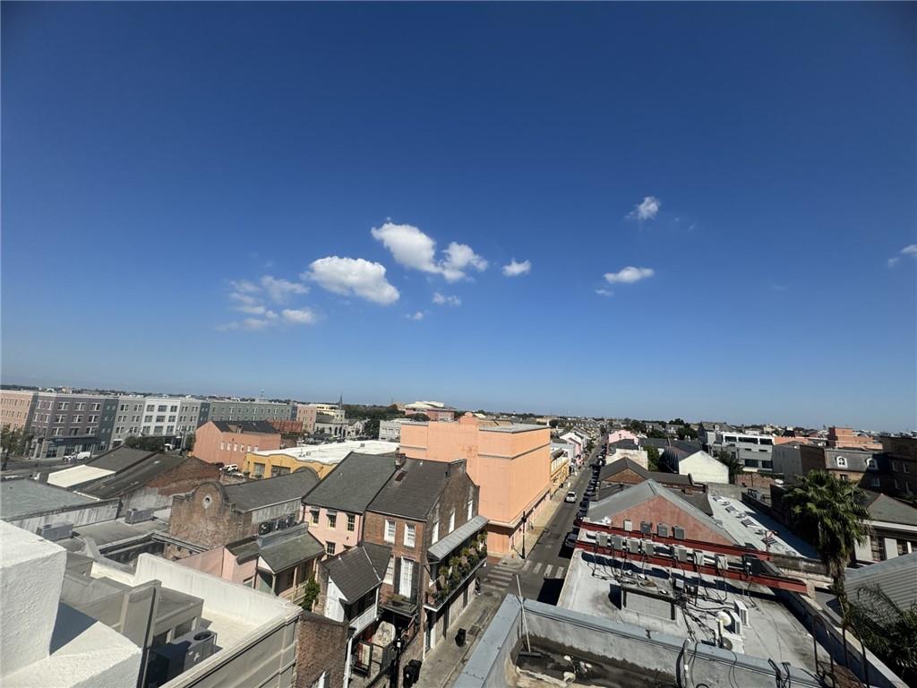 939 IBERVILLE Street 606