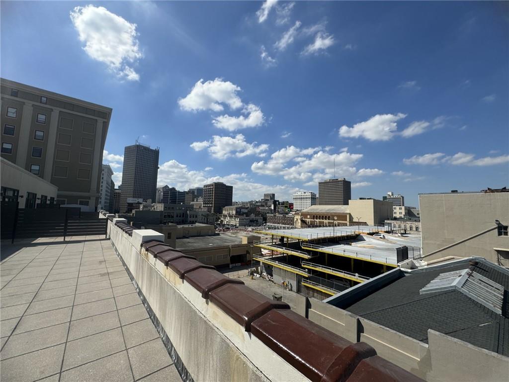 939 IBERVILLE Street 606