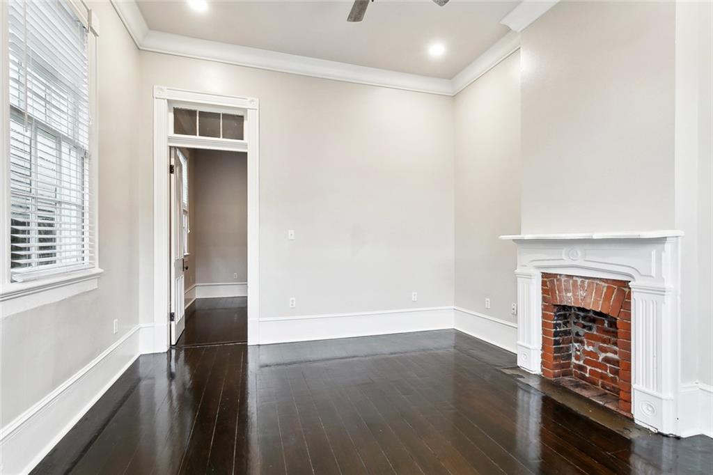 2416 CONSTANCE Street Left