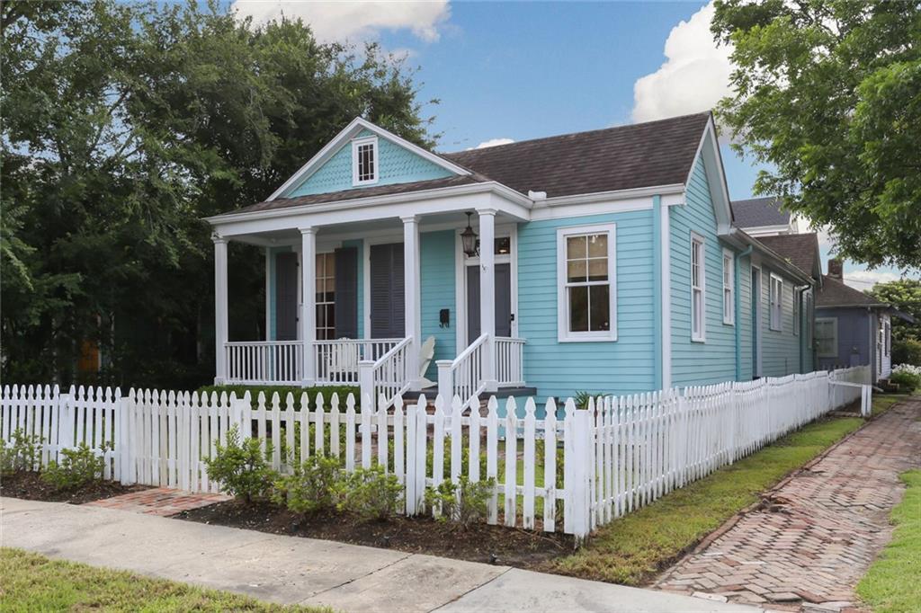 901 HENRY CLAY Avenue