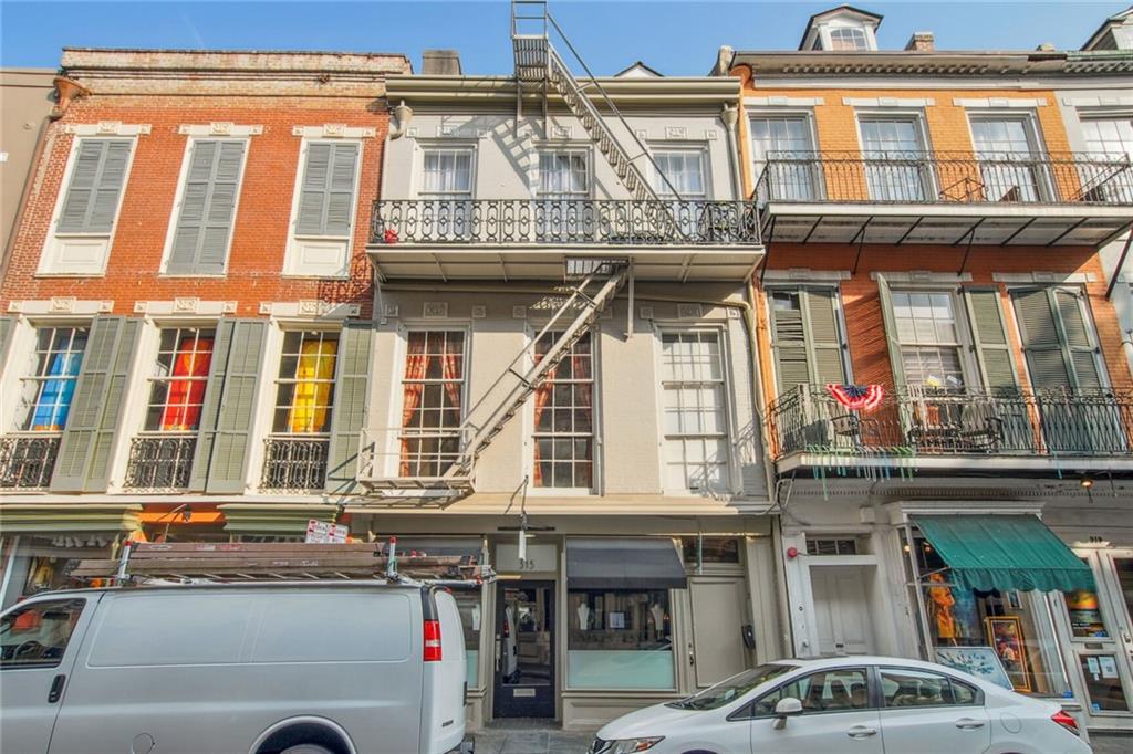 317 ROYAL Street 1