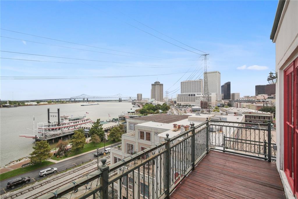 620 DECATUR Street PHB3