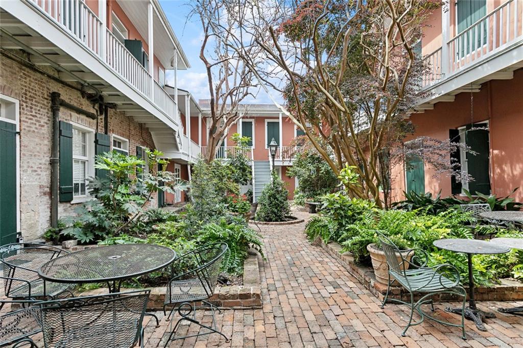 931 CHARTRES Street 13