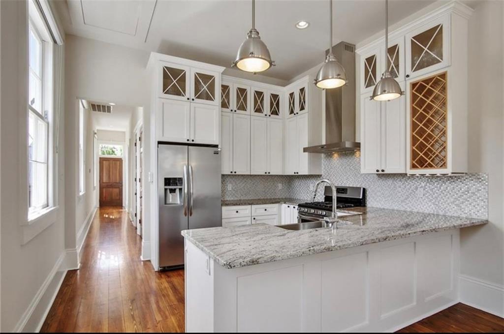 1341 CONSTANCE Street