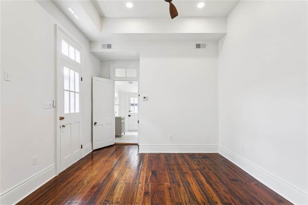 328 AMELIA Street
