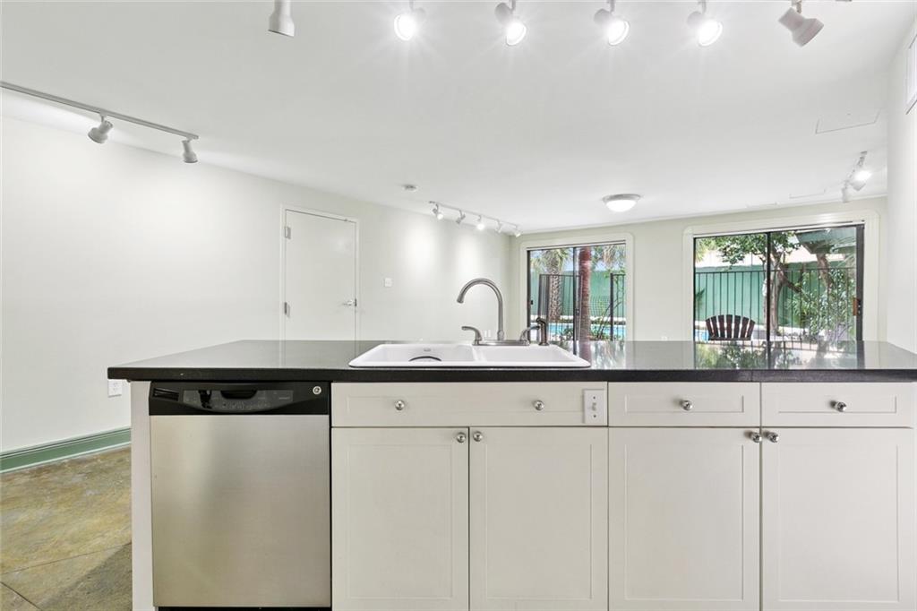 309 OPAL Street 1B