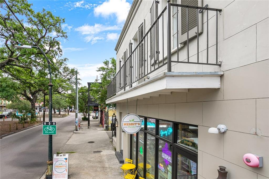 427 ESPLANADE Avenue 102