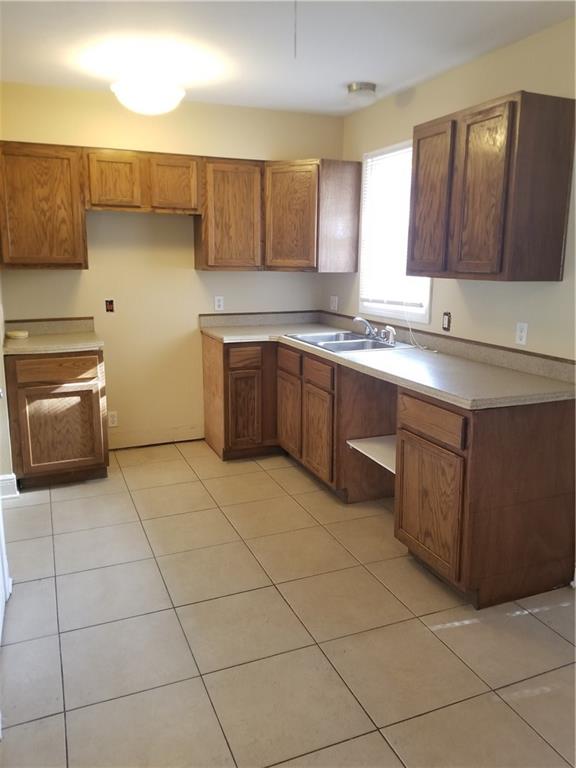 2813 PECAN Drive