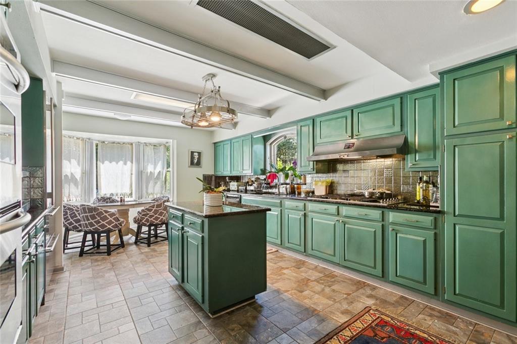 19 PARK ISLAND Drive