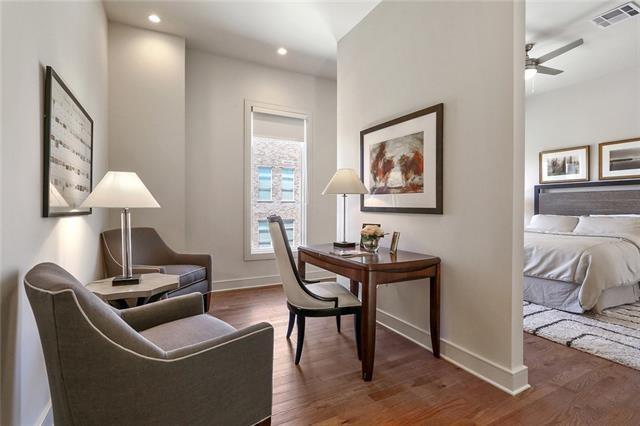 818 DAUPHINE Street TH100