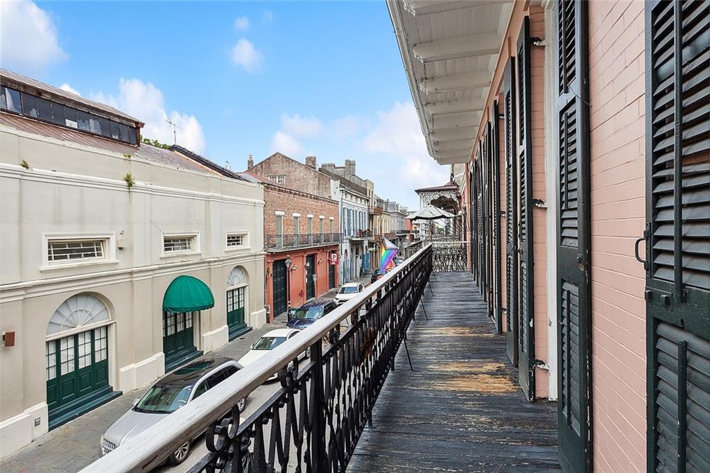 607 TOULOUSE Street 1-A