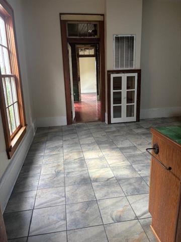 2354 ST CLAUDE Avenue Up