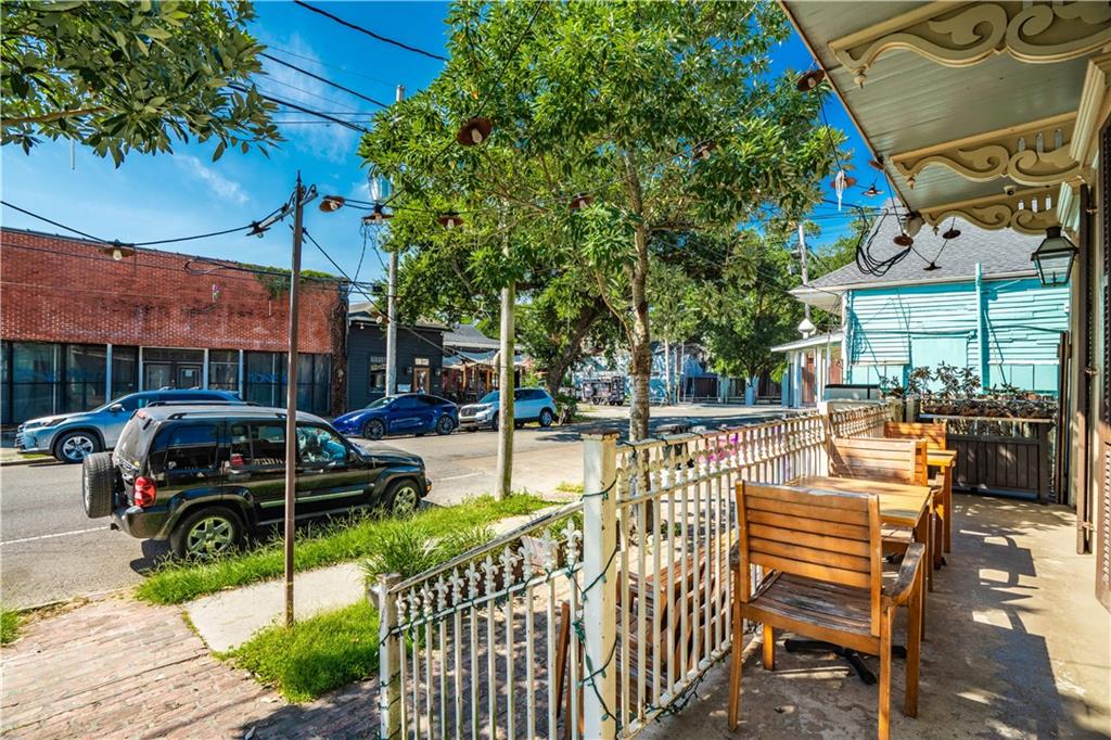 4729 MAGAZINE Street 4729