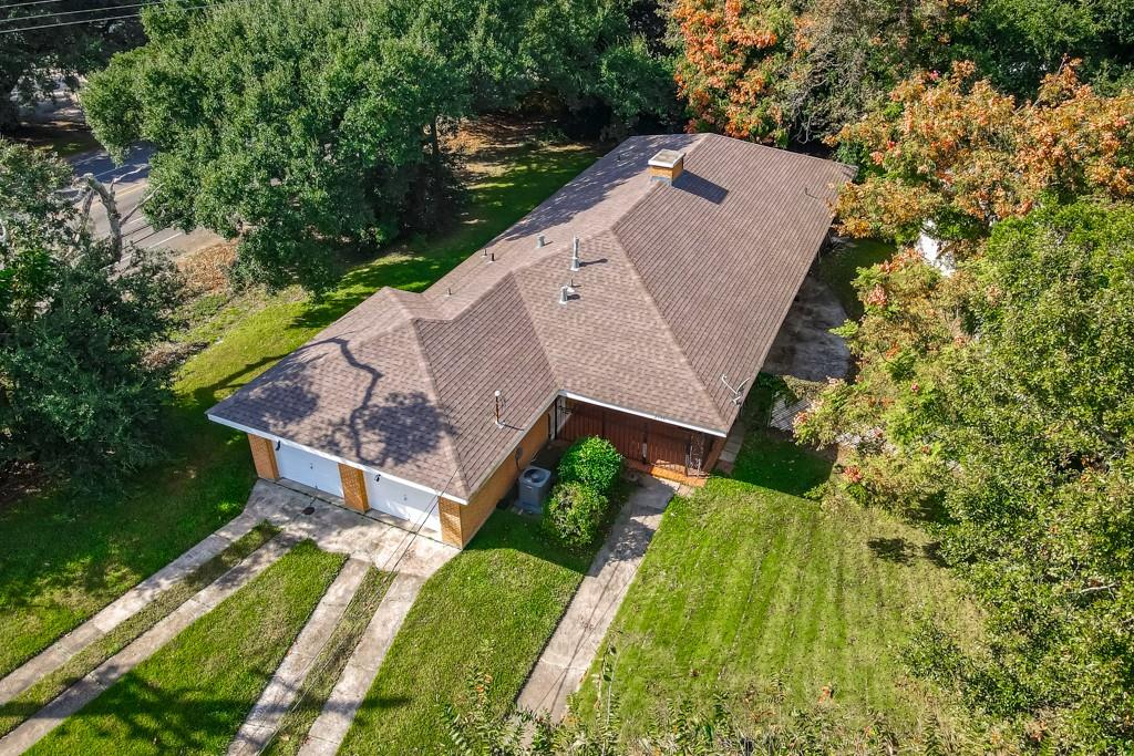 2133 ELLEN PARK Place