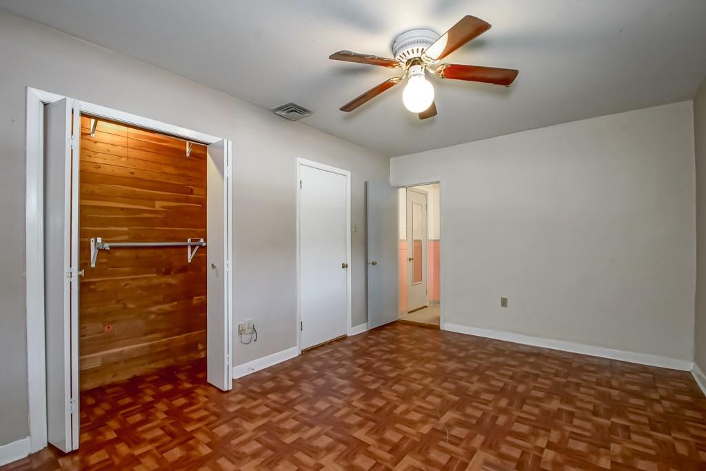 2133 ELLEN PARK Place