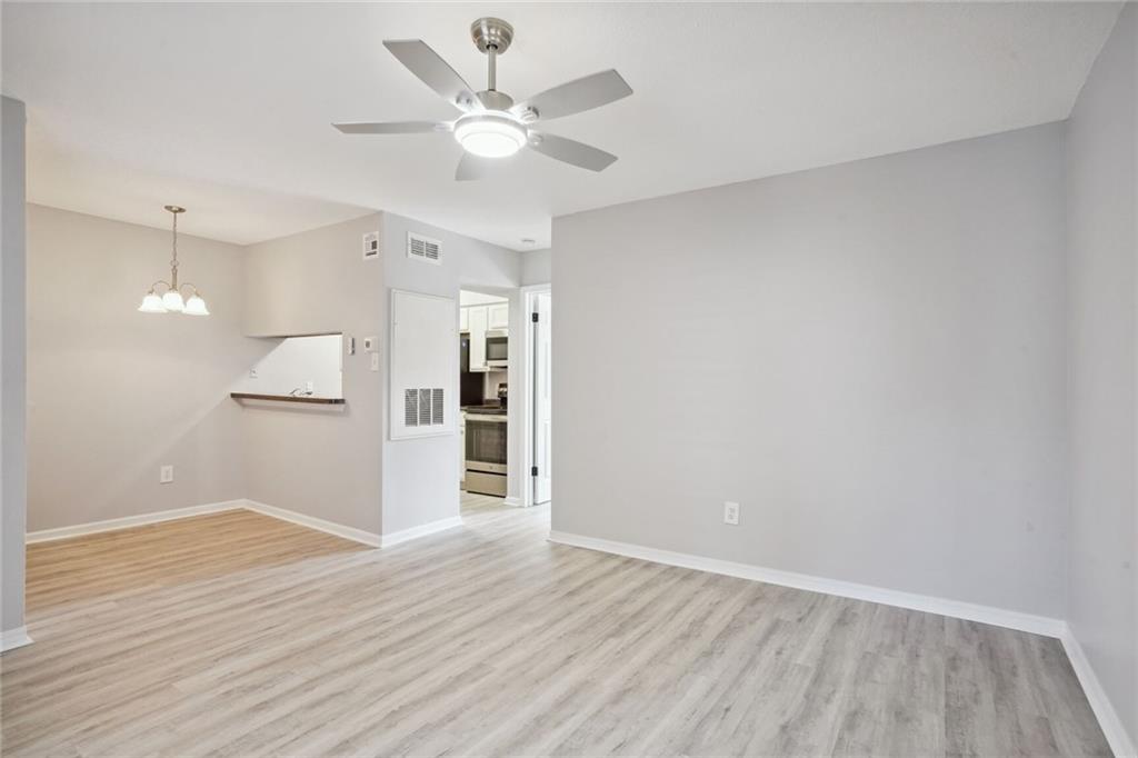 4101 HESSMER Avenue 220