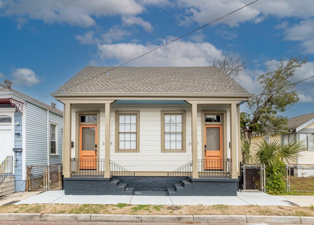 3047 MAUREPAS Street