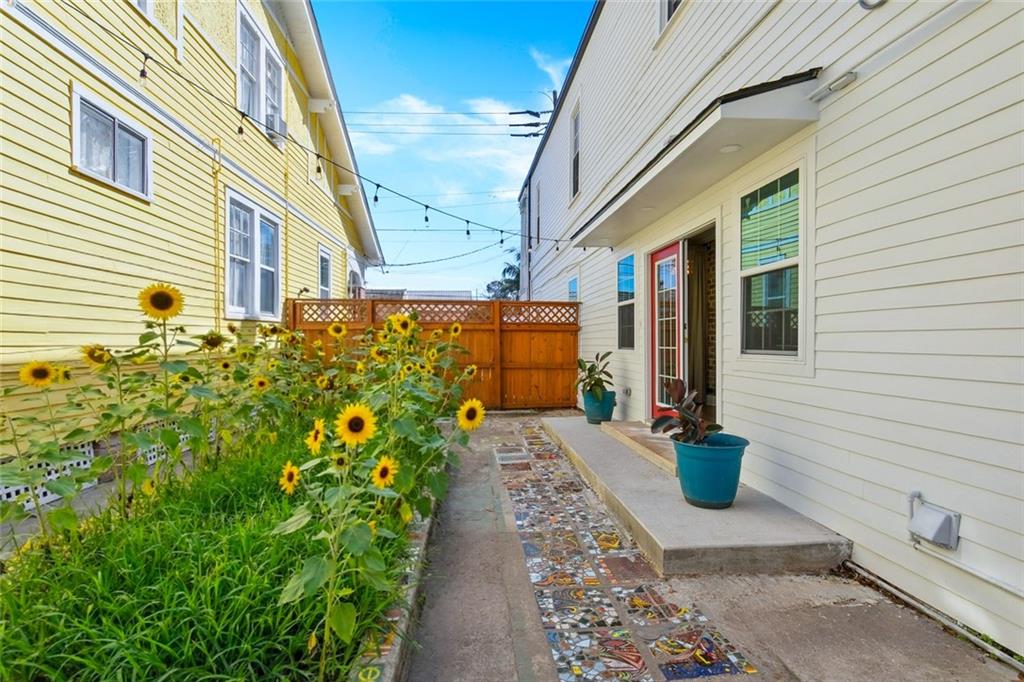 1324 CAMBRONNE Street 101