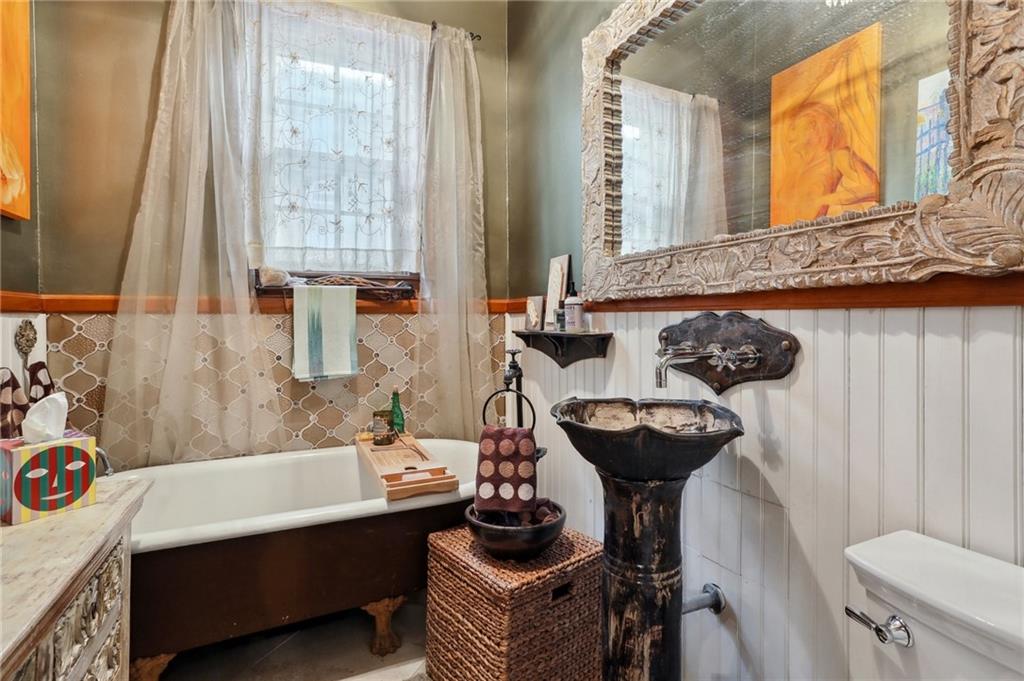 1130 FOURTH Street 1130