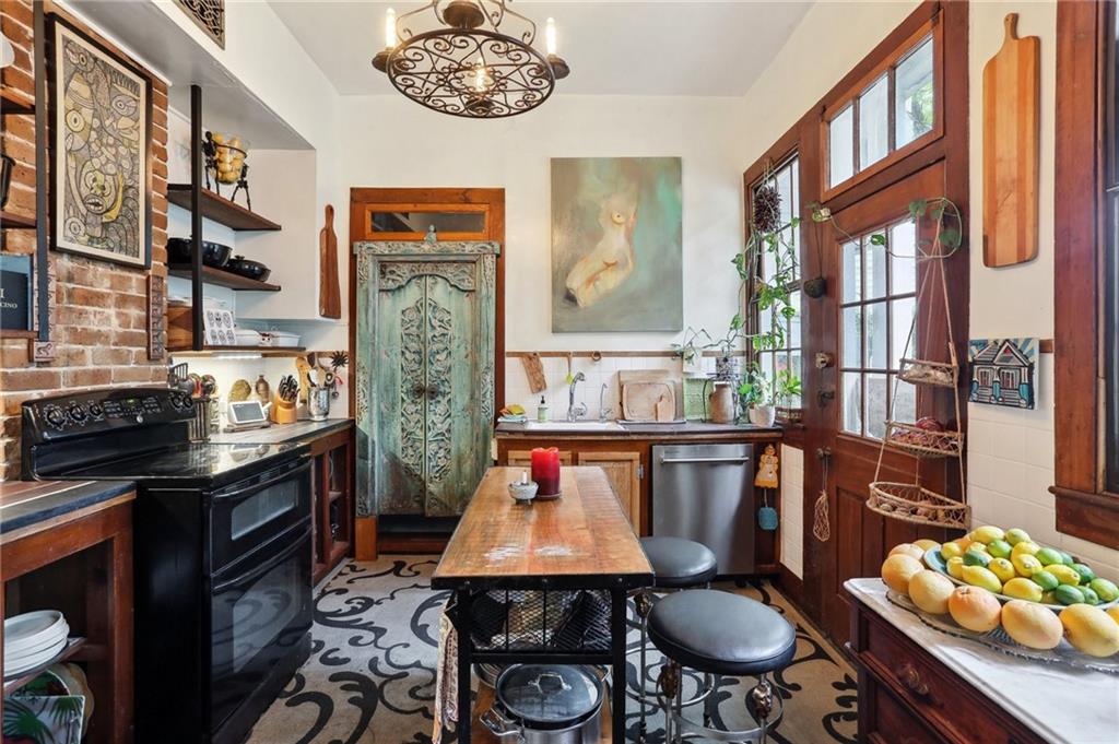 1130 FOURTH Street 1130